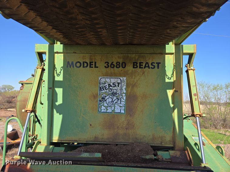 image for item EL1987 The Beast  3680 horizontal grinder