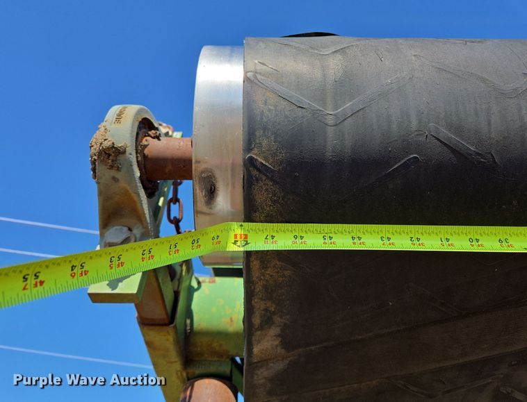 image for item EL1987 The Beast  3680 horizontal grinder