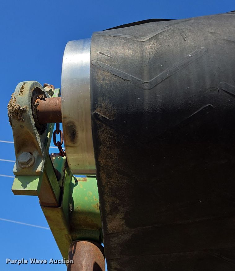 image for item EL1987 The Beast  3680 horizontal grinder