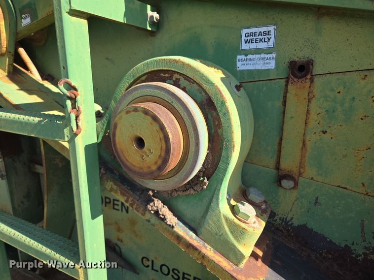 image for item EL1987 The Beast  3680 horizontal grinder