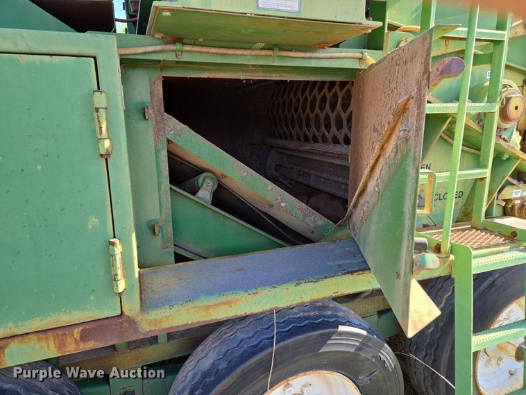 image for item EL1987 The Beast  3680 horizontal grinder