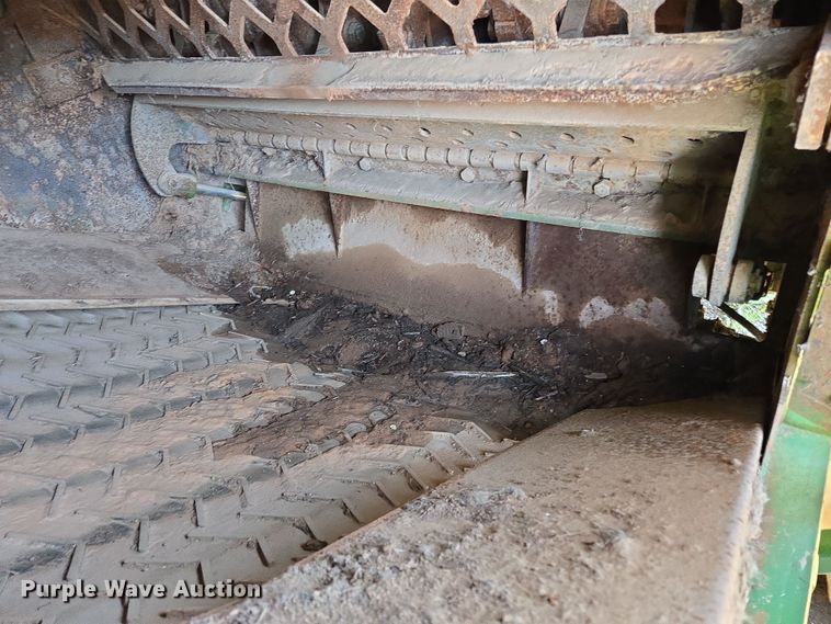 image for item EL1987 The Beast  3680 horizontal grinder