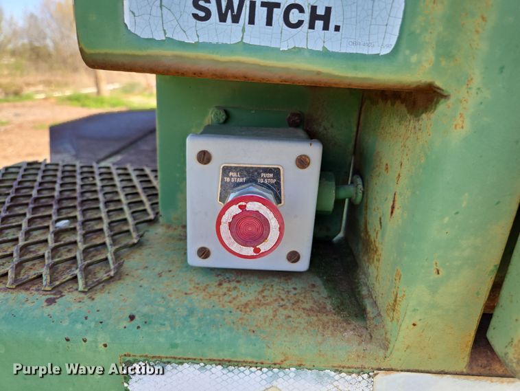 image for item EL1987 The Beast  3680 horizontal grinder