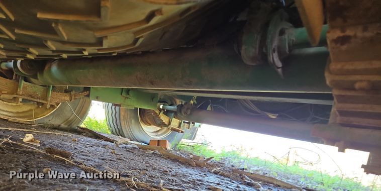 image for item EL1987 The Beast  3680 horizontal grinder