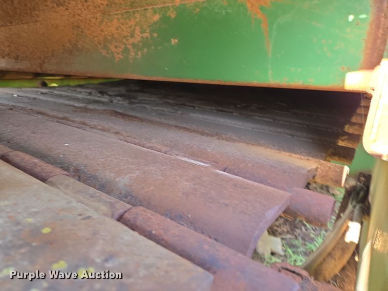 image for item EL1987 The Beast  3680 horizontal grinder