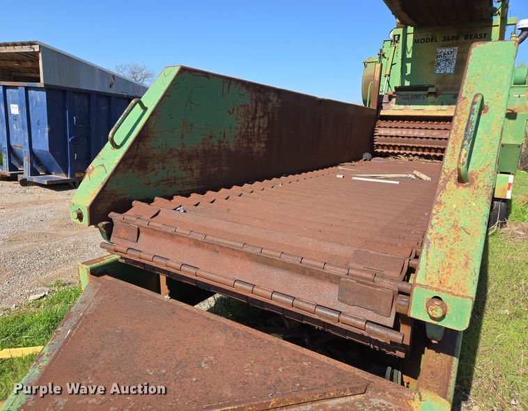 image for item EL1987 The Beast  3680 horizontal grinder