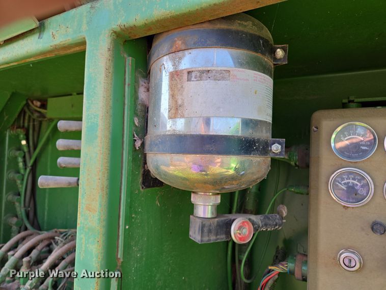 image for item EL1987 The Beast  3680 horizontal grinder