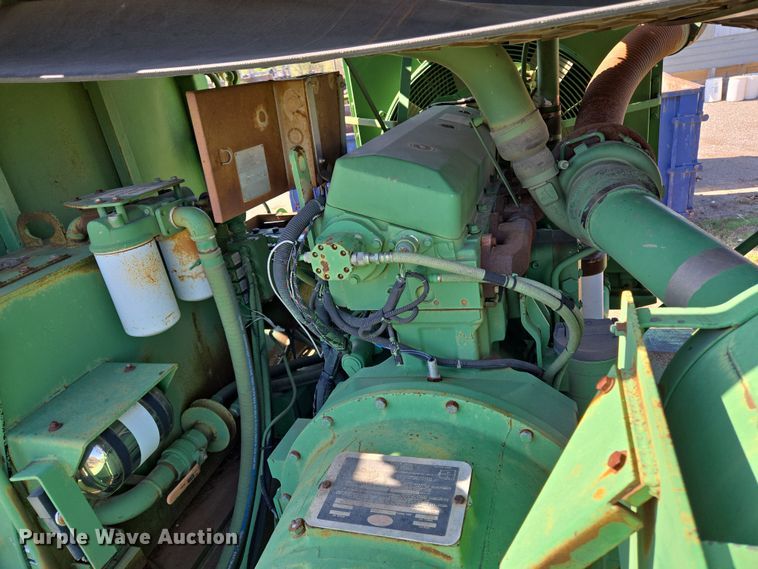 image for item EL1987 The Beast  3680 horizontal grinder