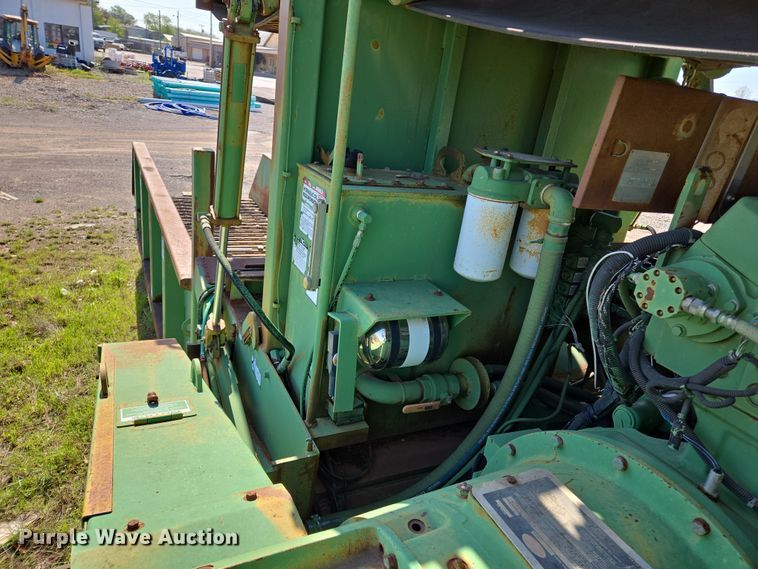 image for item EL1987 The Beast  3680 horizontal grinder