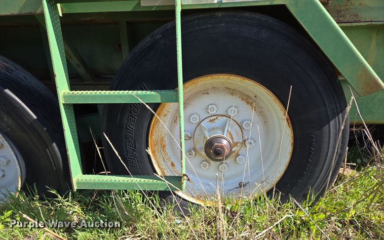 image for item EL1987 The Beast  3680 horizontal grinder