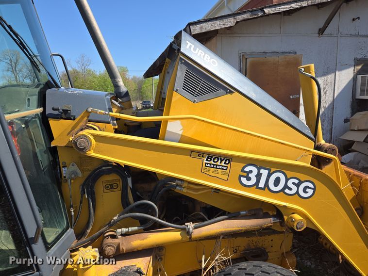 image for item EL1988 2001 John Deere 310 SG backhoe