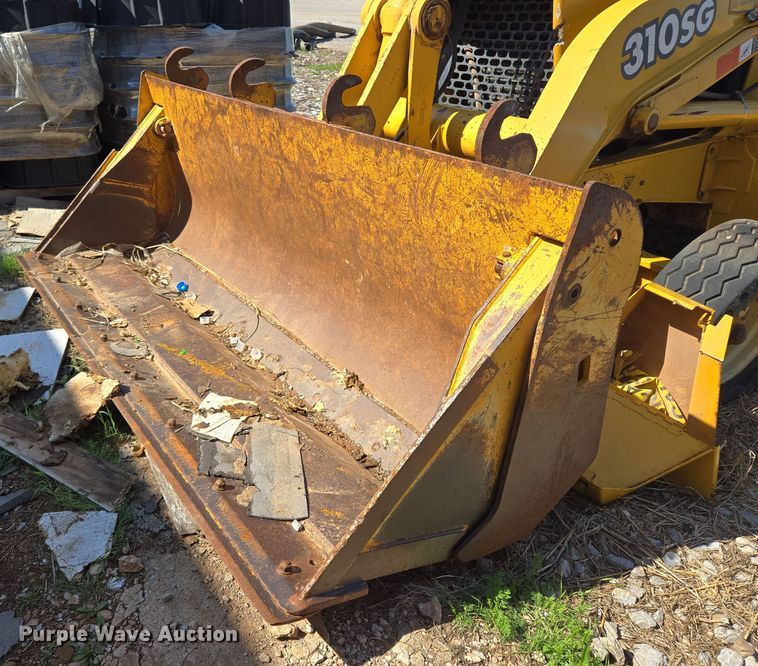 image for item EL1988 2001 John Deere 310 SG backhoe