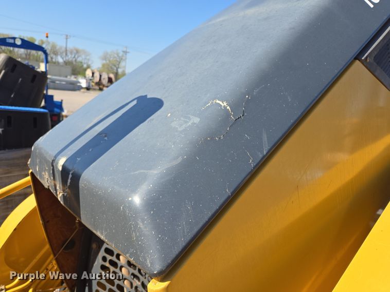 image for item EL1988 2001 John Deere 310 SG backhoe