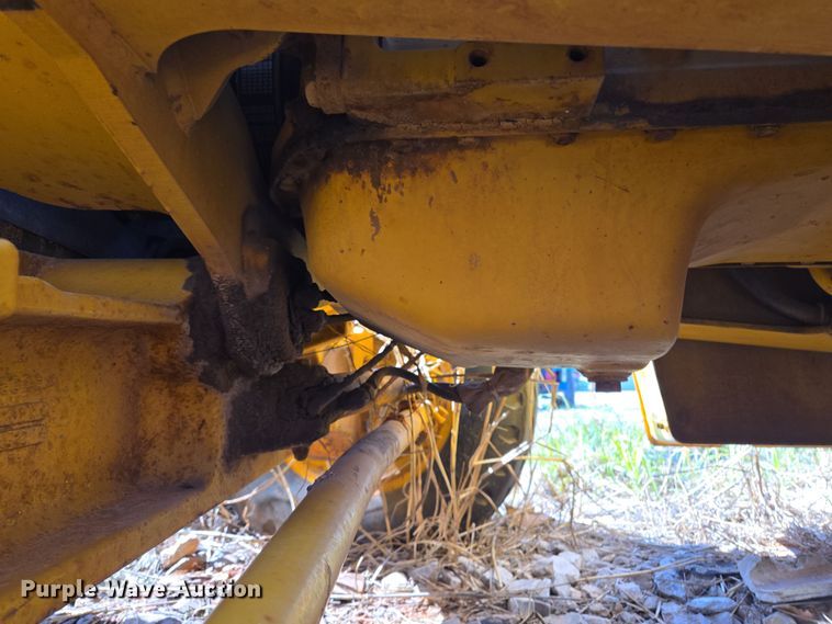 image for item EL1988 2001 John Deere 310 SG backhoe