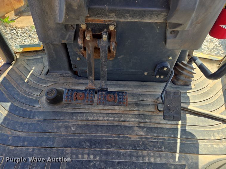 image for item EL1988 2001 John Deere 310 SG backhoe