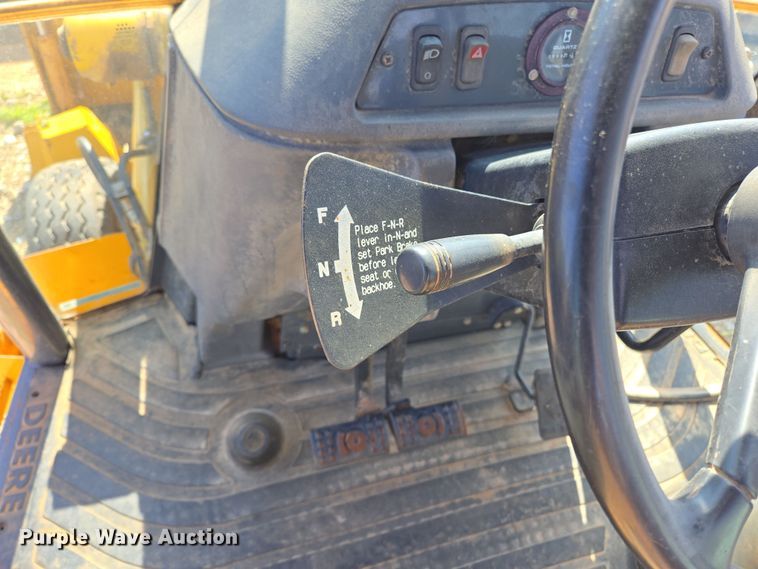 image for item EL1988 2001 John Deere 310 SG backhoe