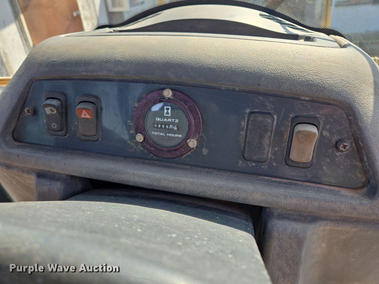 image for item EL1988 2001 John Deere 310 SG backhoe