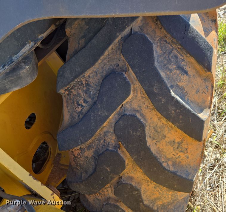 image for item EL1988 2001 John Deere 310 SG backhoe