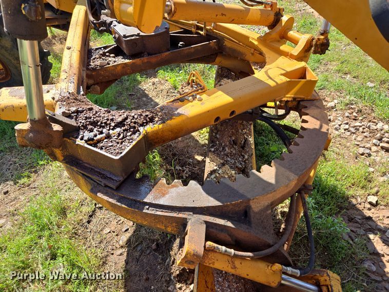 image for item EL1989 John Deere 570 motor grader