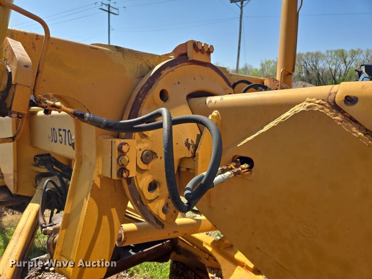 image for item EL1989 John Deere 570 motor grader