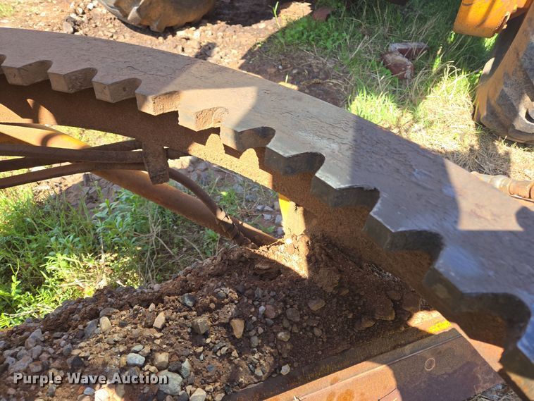 image for item EL1989 John Deere 570 motor grader