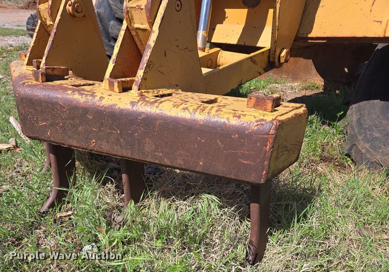 image for item EL1989 John Deere 570 motor grader