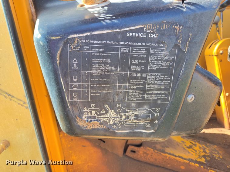 image for item EL1989 John Deere 570 motor grader