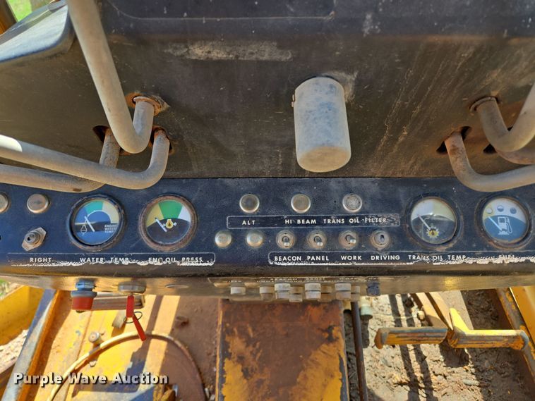 image for item EL1989 John Deere 570 motor grader