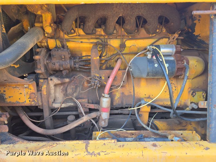 image for item EL1989 John Deere 570 motor grader