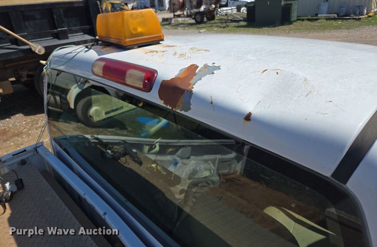 image for item EL1990 2001 Chevrolet Silverado 1500 pickup truck