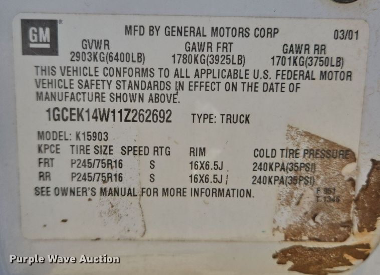 image for item EL1990 2001 Chevrolet Silverado 1500 pickup truck