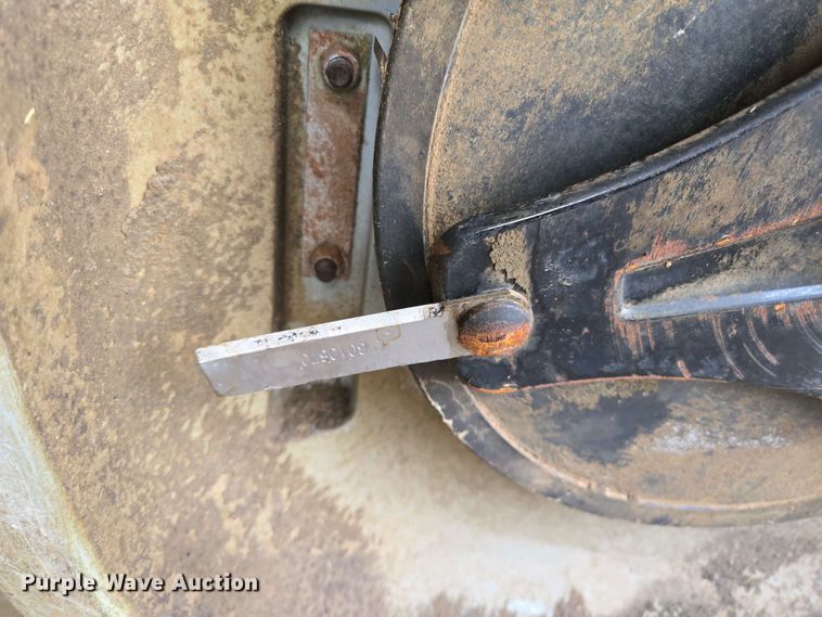 image for item EL2002 Lawn and garden