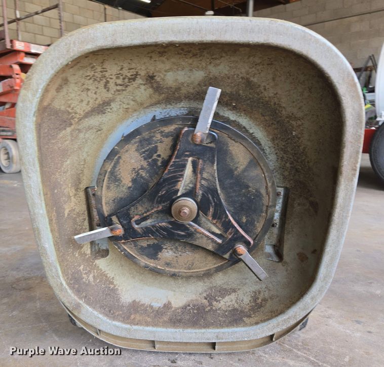 image for item EL2002 Lawn and garden