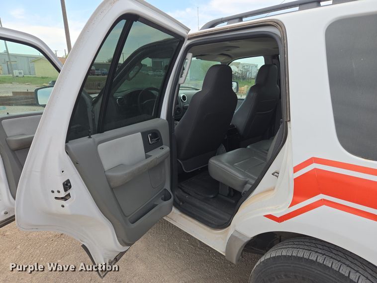 image for item EL5507 2006 Ford Expedition SUV