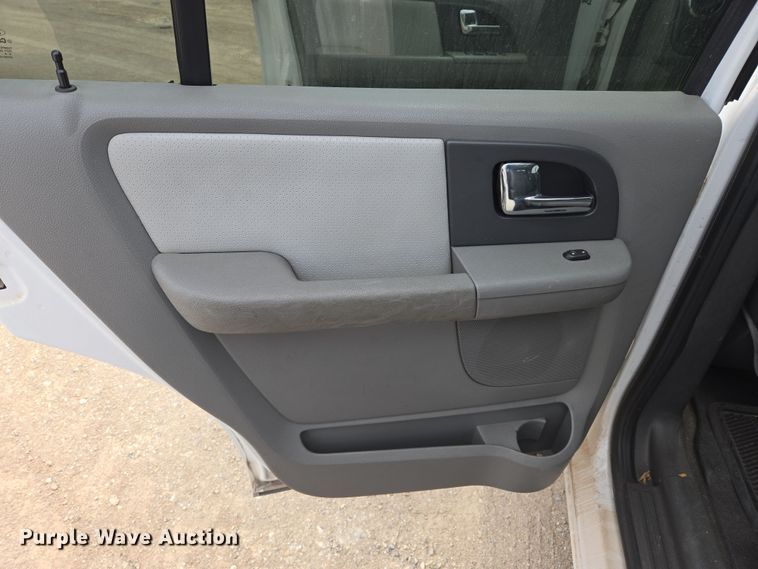 image for item EL5507 2006 Ford Expedition SUV