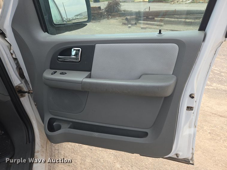 image for item EL5507 2006 Ford Expedition SUV