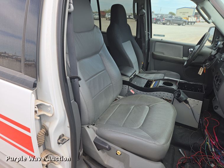 image for item EL5507 2006 Ford Expedition SUV