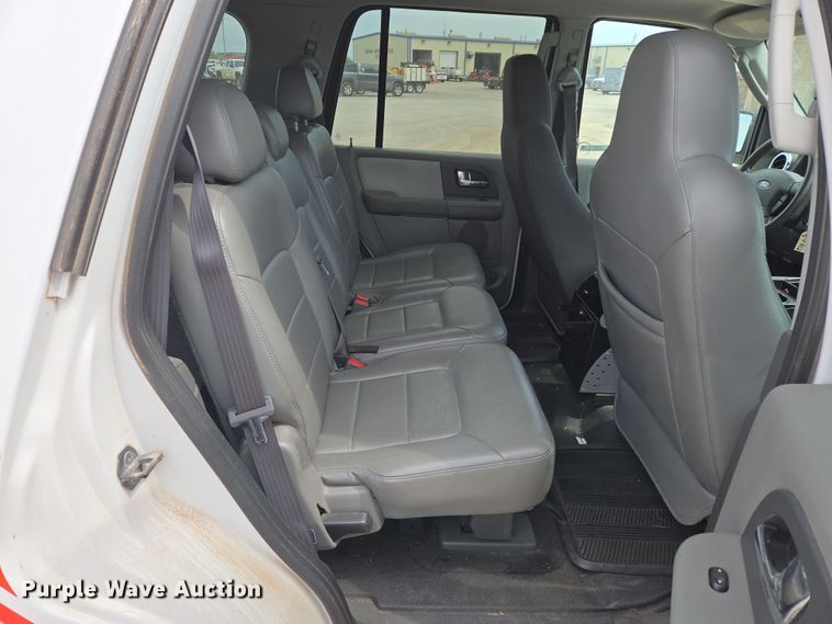 image for item EL5507 2006 Ford Expedition SUV
