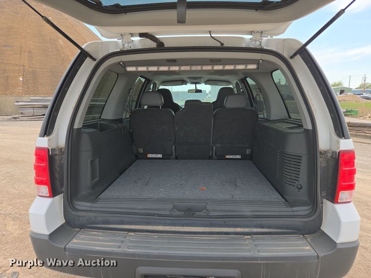image for item EL5507 2006 Ford Expedition SUV