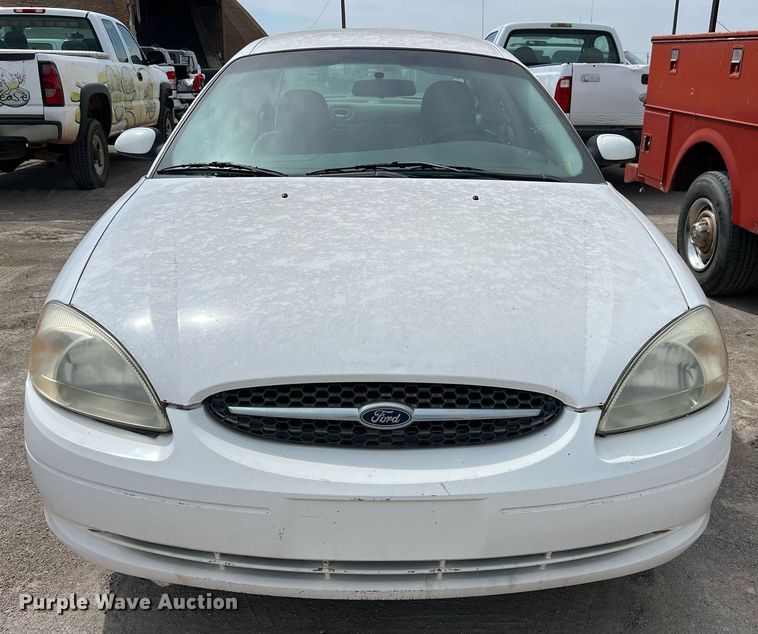 image for item EL5512 2000 Ford Taurus 