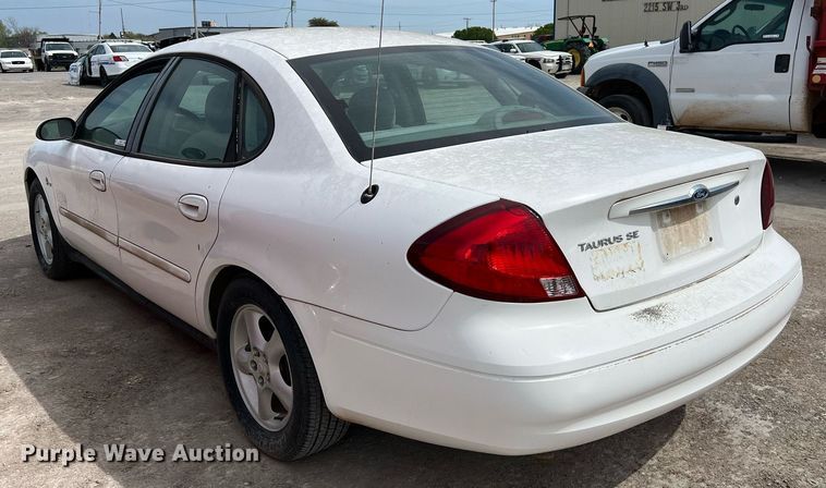 image for item EL5512 2000 Ford Taurus 