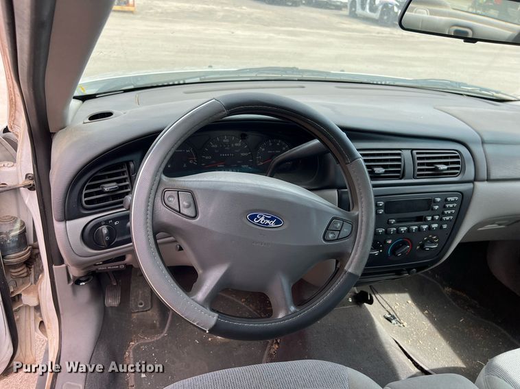 image for item EL5512 2000 Ford Taurus 