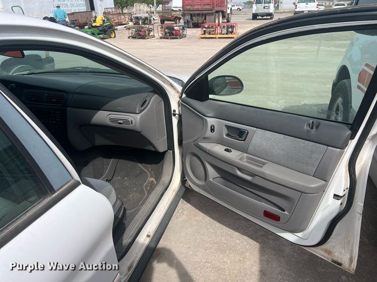 image for item EL5512 2000 Ford Taurus 