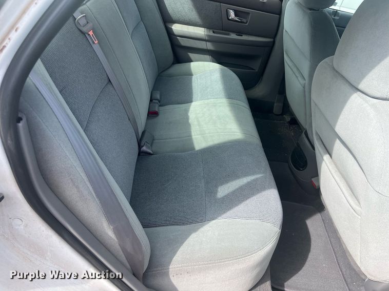 image for item EL5512 2000 Ford Taurus 