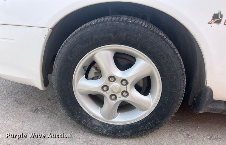 image for item EL5512 2000 Ford Taurus 