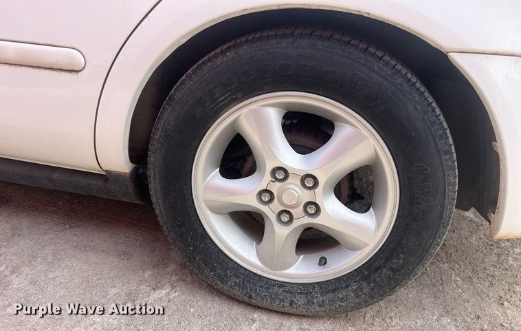 image for item EL5512 2000 Ford Taurus 