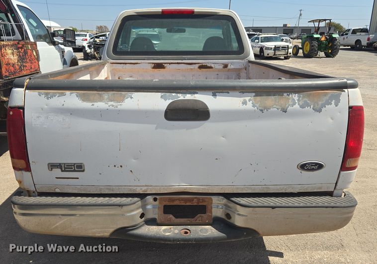 image for item EL5516 1998 Ford F150 pickup truck