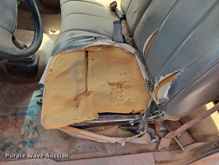 image for item EL5516 1998 Ford F150 pickup truck