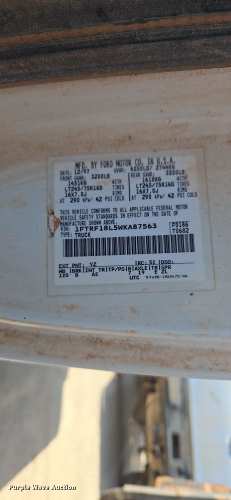 image for item EL5516 1998 Ford F150 pickup truck