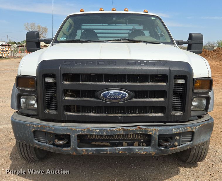 image for item EL5517 2009 Ford F450 SuperDuty flatbed truck